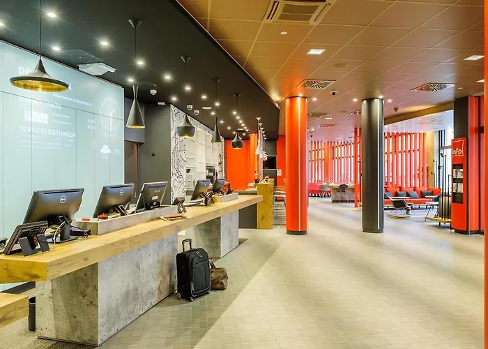 Hotel Ibis Hauptbahnhof 3*