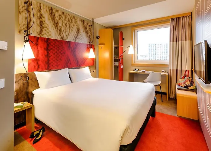 Hotel Ibis Hauptbahnhof 3*