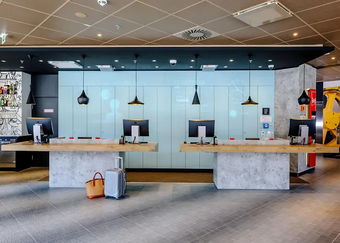 Hotel Ibis Hauptbahnhof 3*